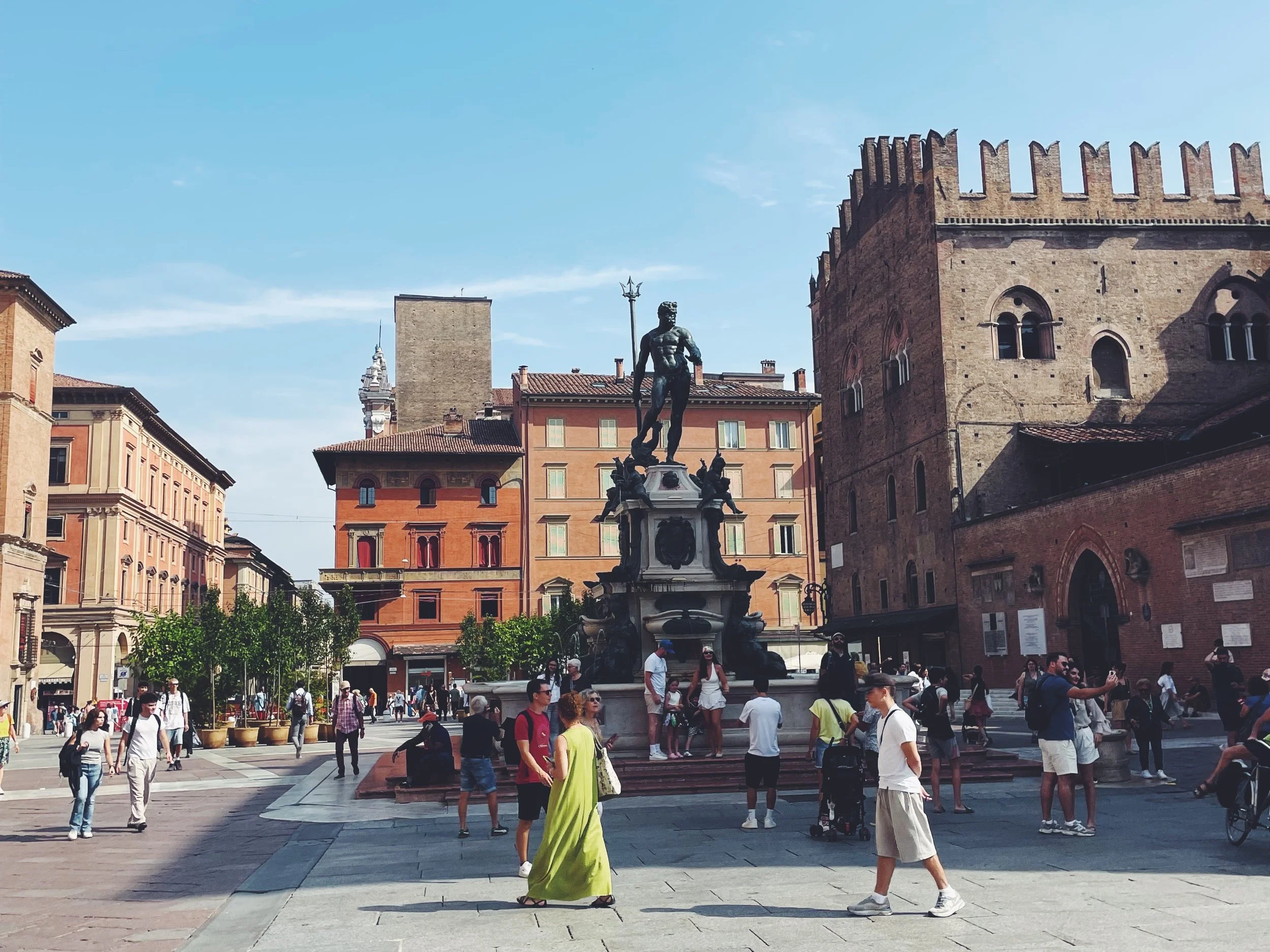 One Day in Bologna Itinerary: Tips from Locals & the Top Tours Led